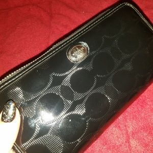 Black patented leather wallet